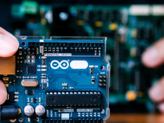 Connecting the Dots: How Electronic Components Work Together in Devices