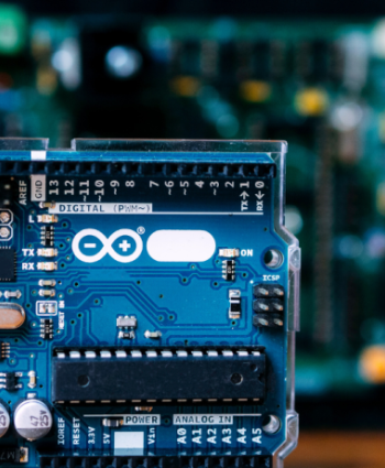 Connecting the Dots: How Electronic Components Work Together in Devices